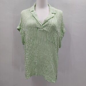 Jane + Delancey Oversized Striped Top Women's Small Green V-Neck Crinkle Pastel